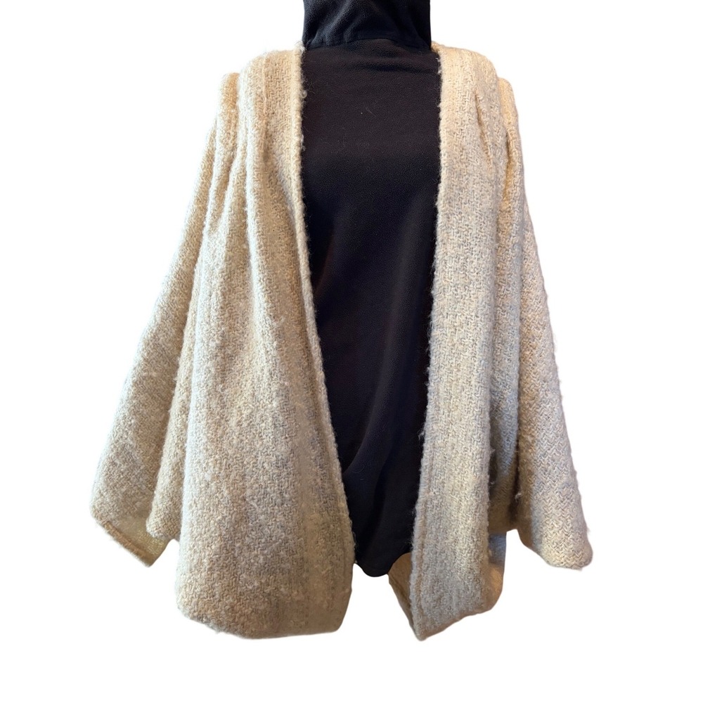 VTG The Scotch House Cream Wool Blend Dolman Cape Coat Open Front Heritage